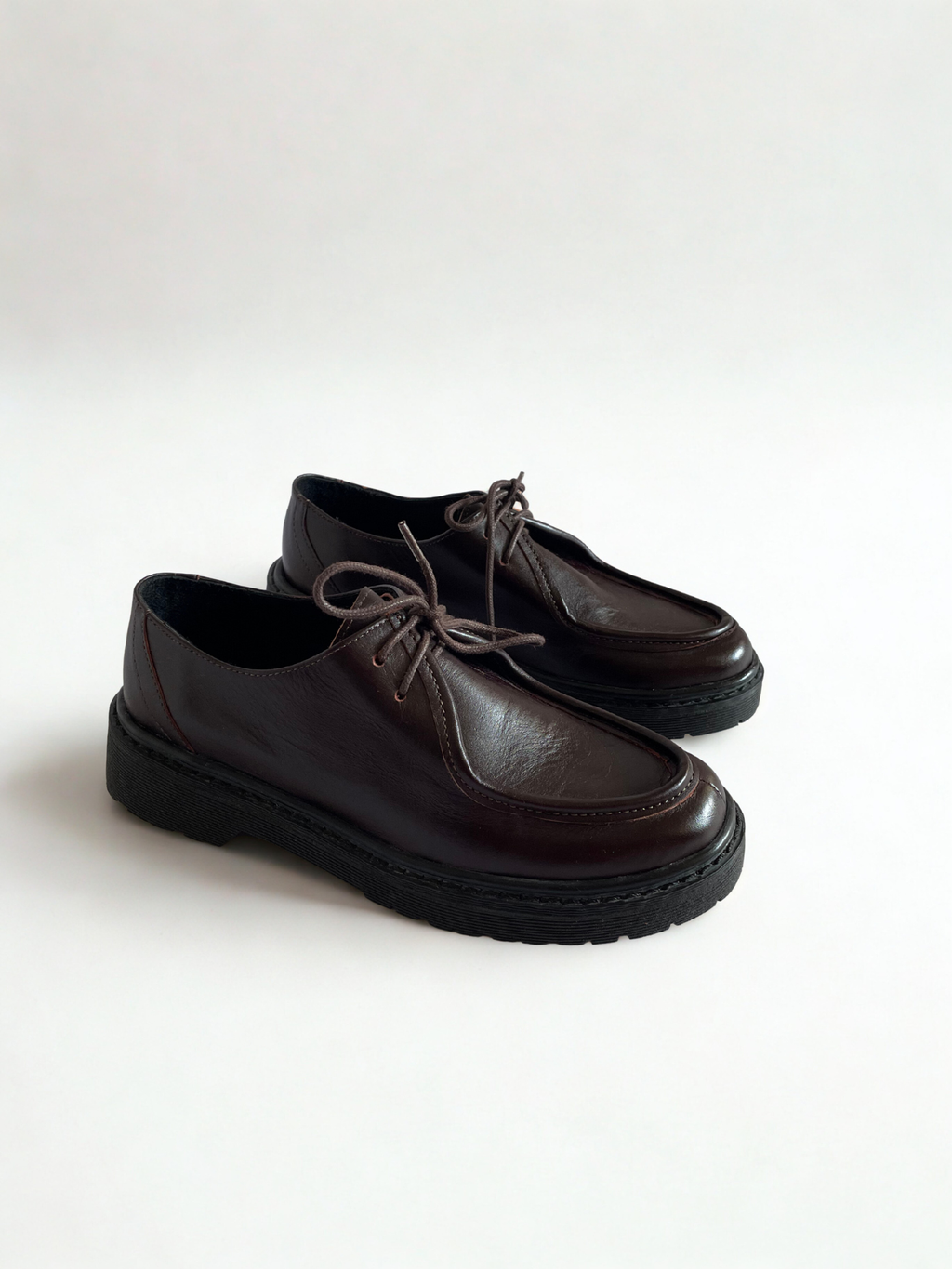 ESTILO MOCASÍN CAFÉ MORO