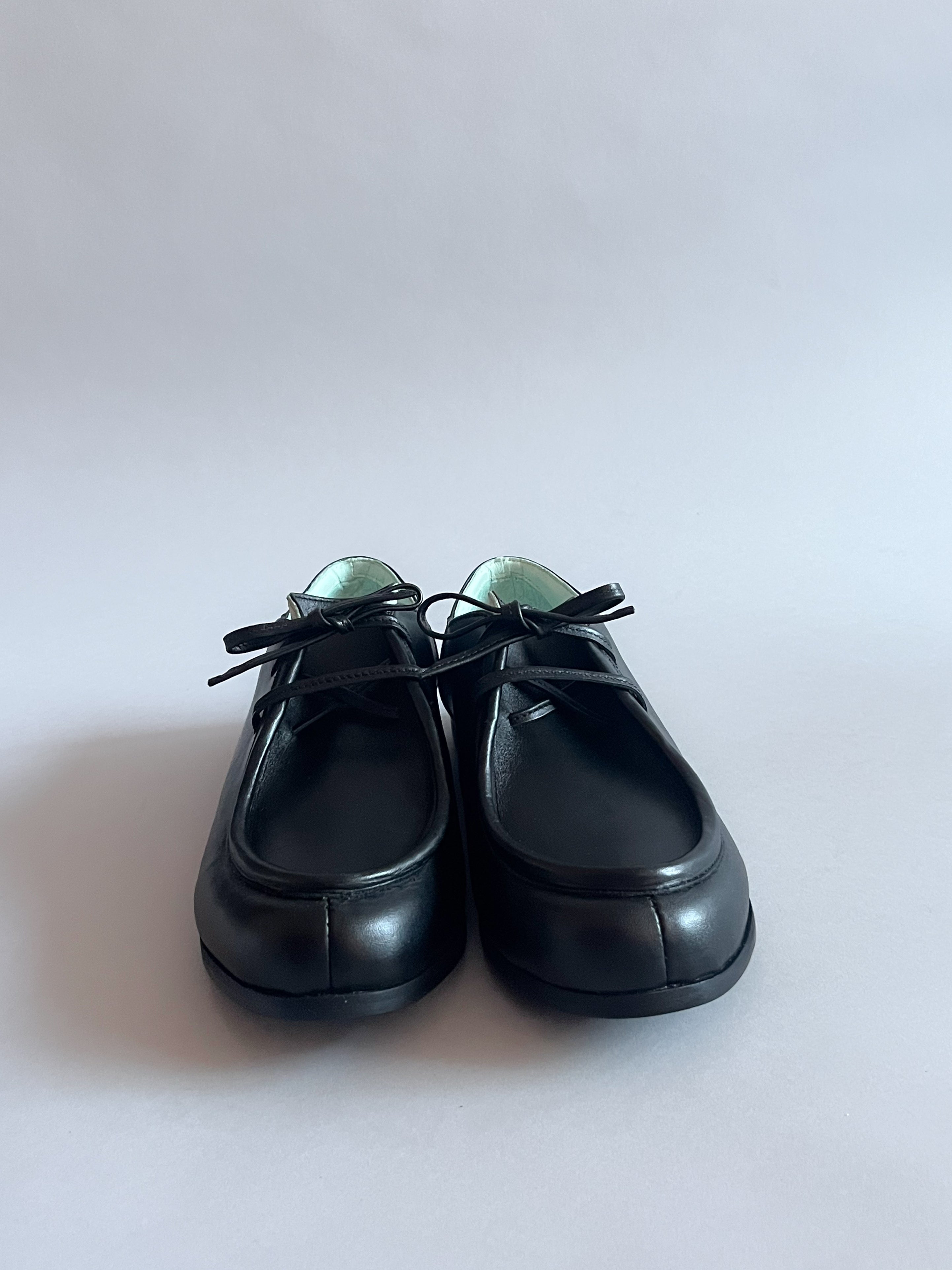 PALERMO NEGRO, ESTILO MOCASÍN DE CUERO