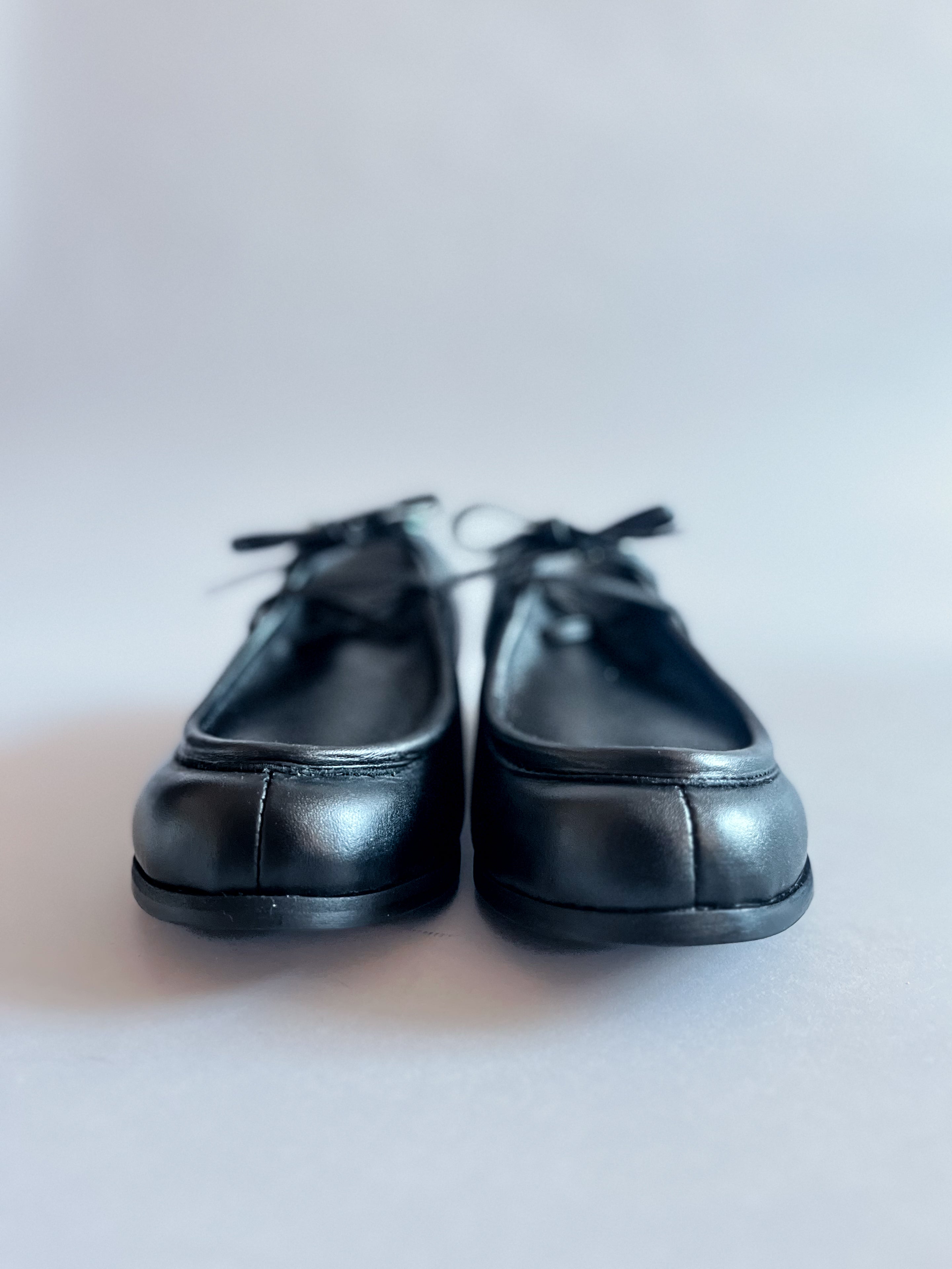 PALERMO NEGRO, ESTILO MOCASÍN DE CUERO