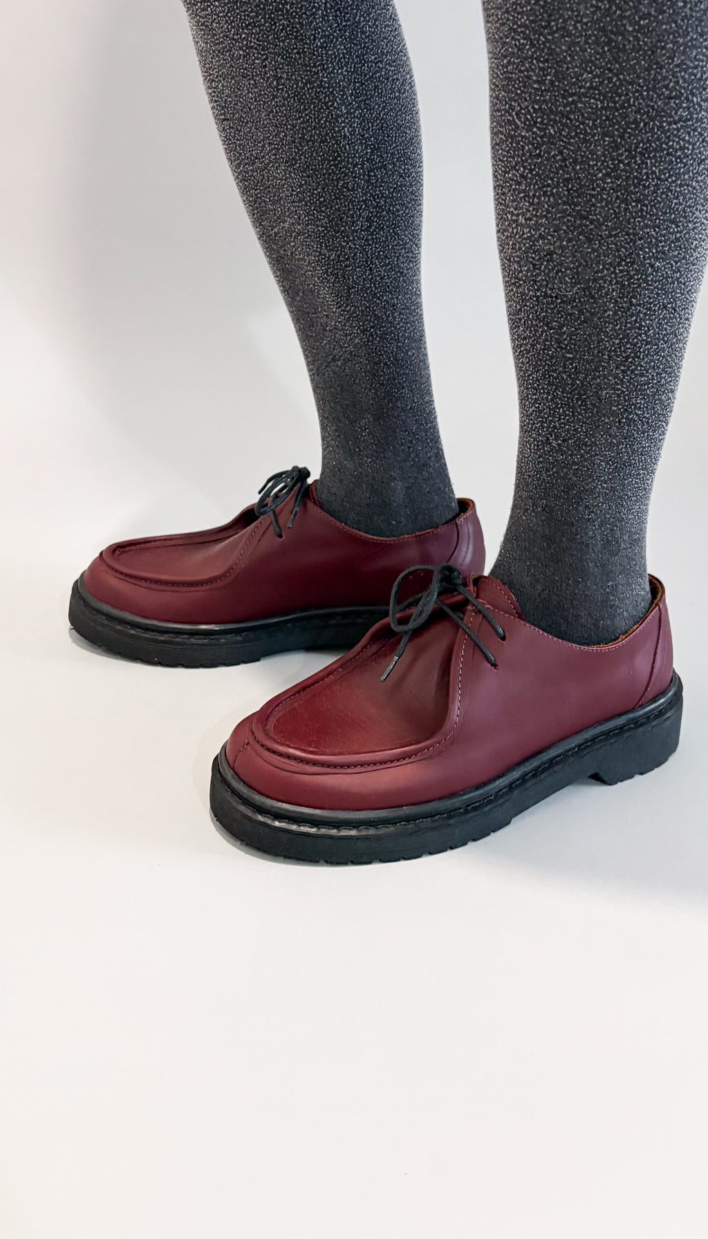 ESTILO MOCASÍN BURDEO