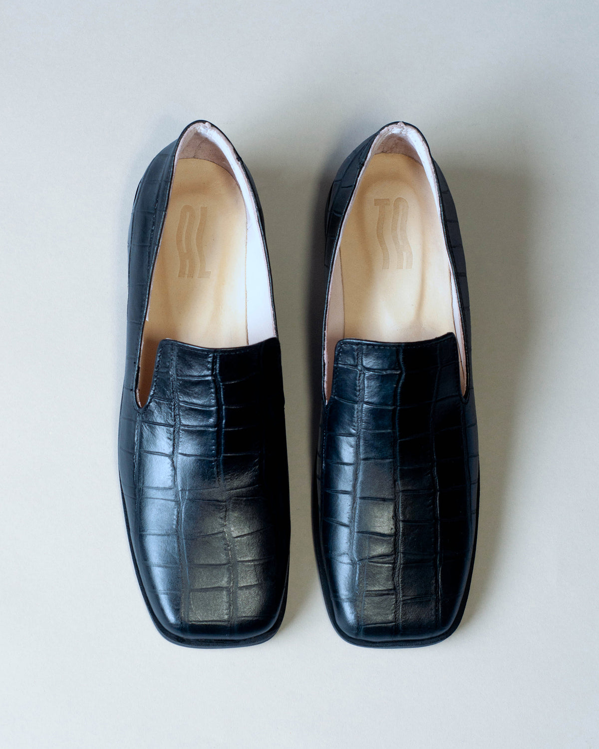 MOCASÍN ÓPERA NEGRO